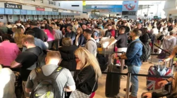 اضطرابات تقنية تعطل رحلات مطارات عالمية كبرى